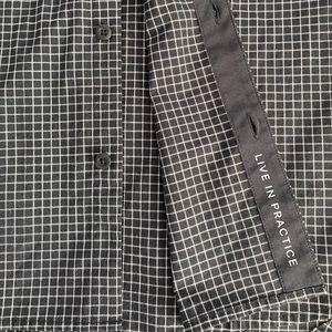 Lululemon Grid Light Button Down Shirt Black M